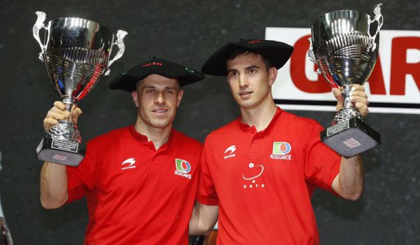 Olaizola II y Urrutikoetxea, campeones de Parejas tras su victoria ante Mtz. de Irujo y Rezusta